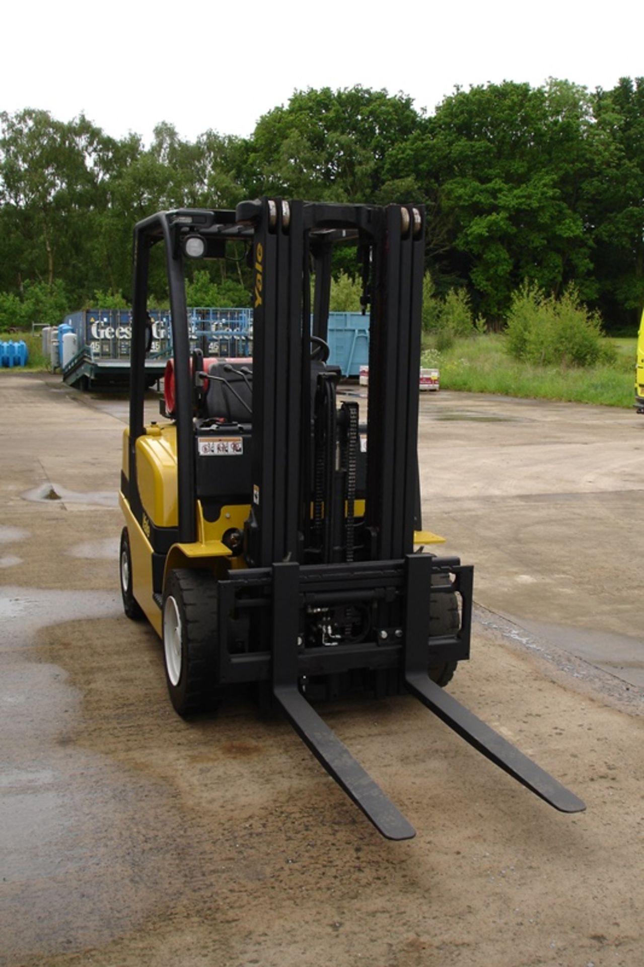 Yale GLP25VX Forklift (2011) - Image 4 of 6