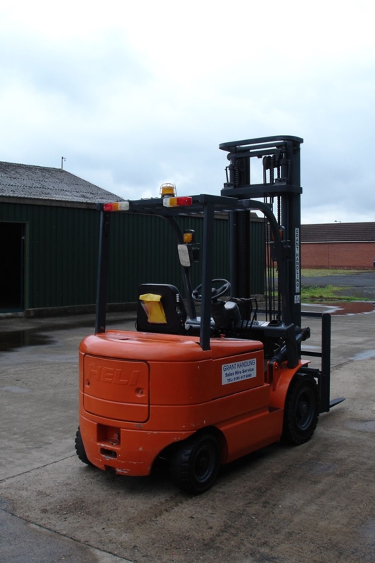 Heli 2.5 Ton Electric Forklift - Image 3 of 7