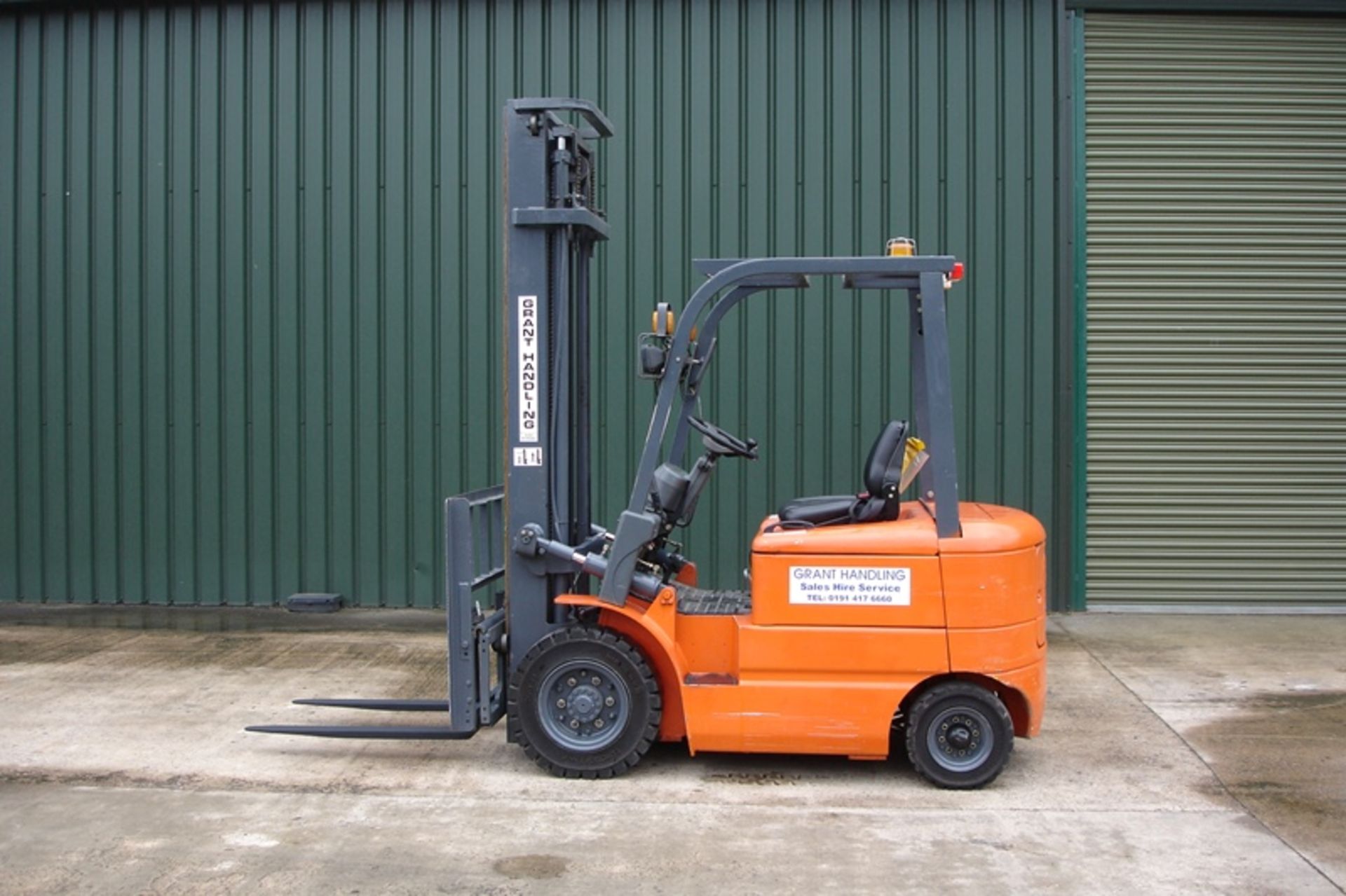 Heli 2.5 Ton Electric Forklift ( 2002 )