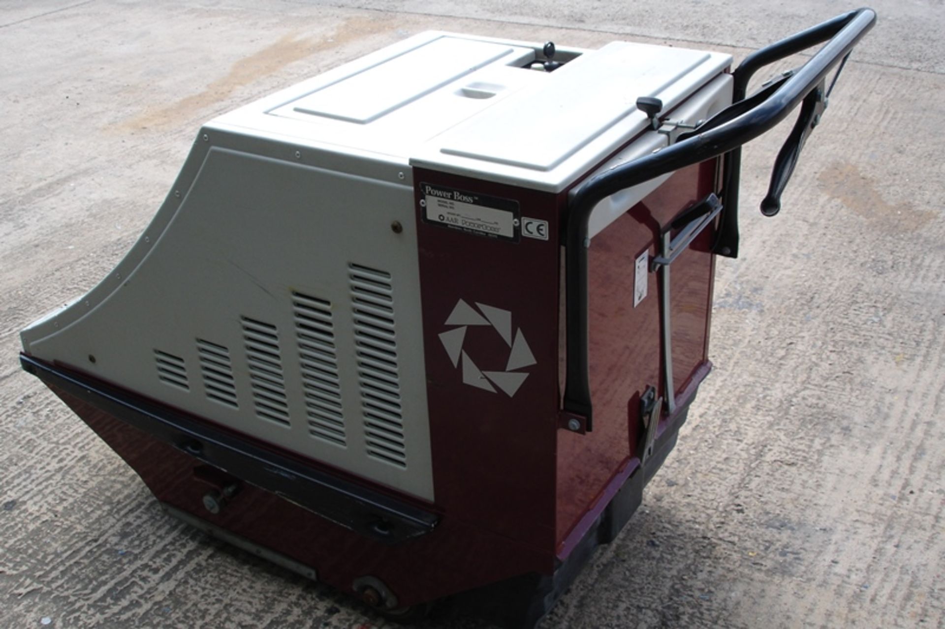 Power Boss Electric Floor Sweeper/vac - Image 3 of 4