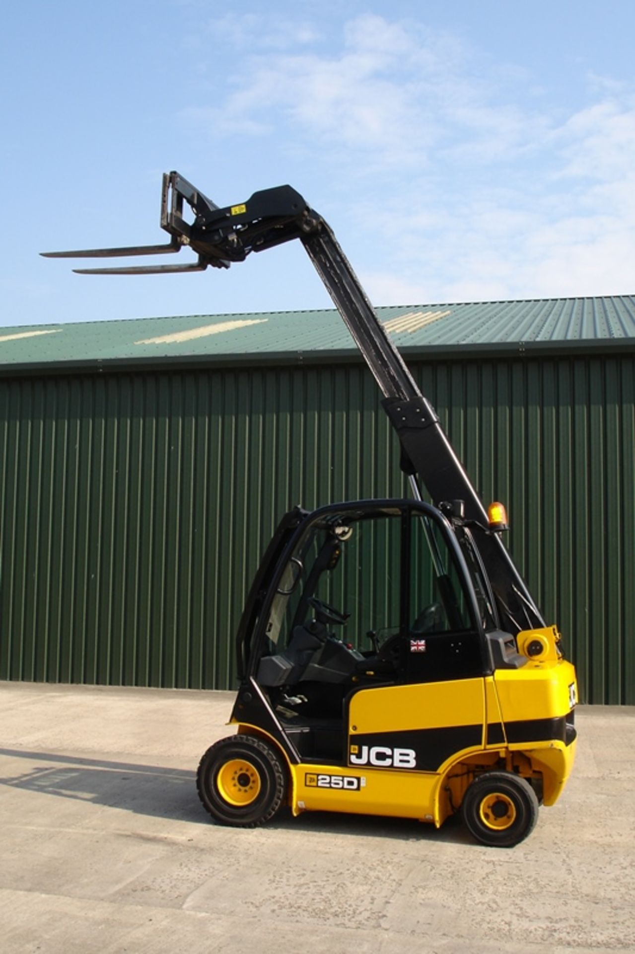 JCB TLT250D Teletruck (2012) Telescopic Forklift - Image 9 of 9