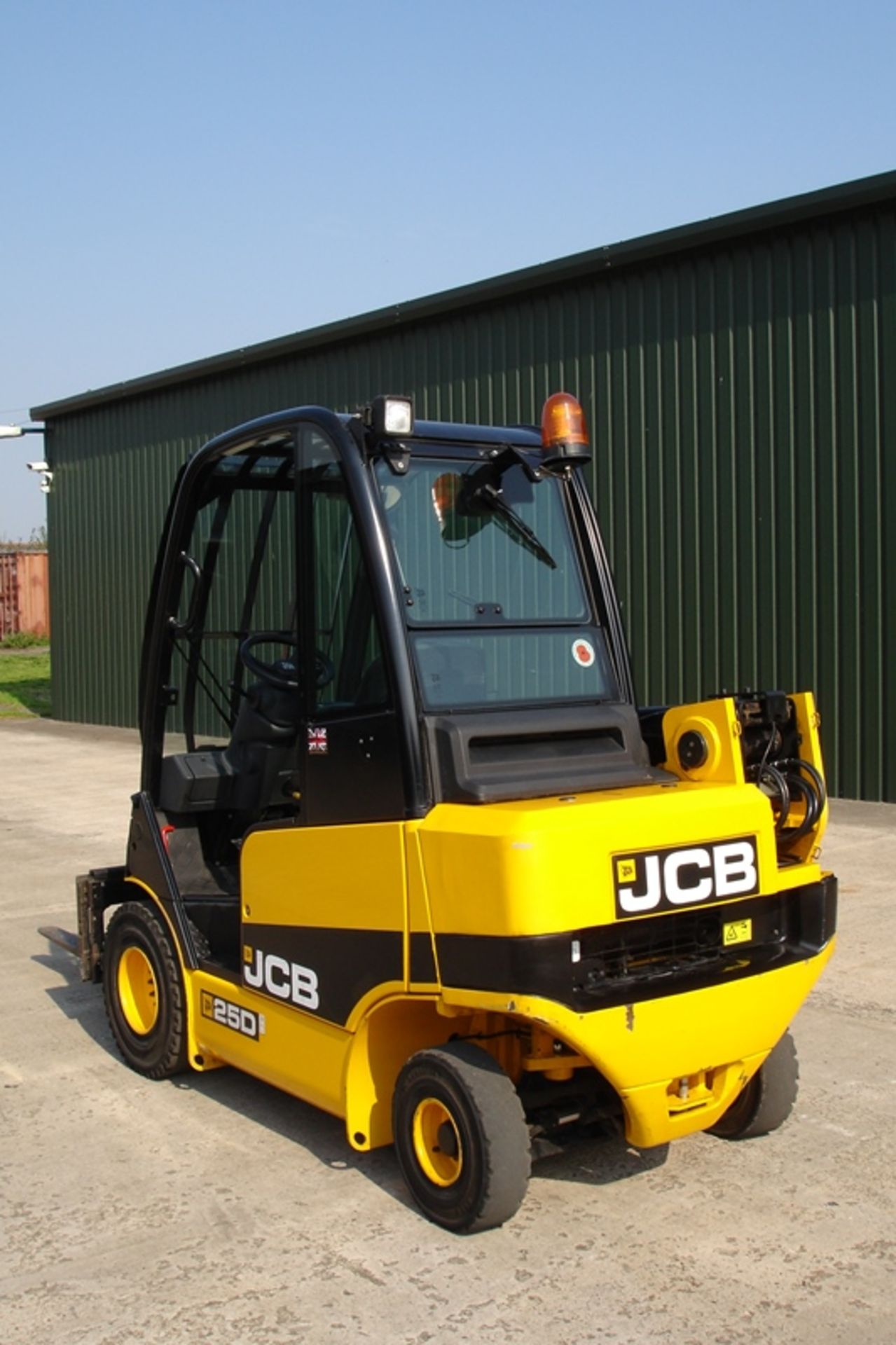 JCB TLT250D Teletruck (2012) Telescopic Forklift - Image 2 of 9