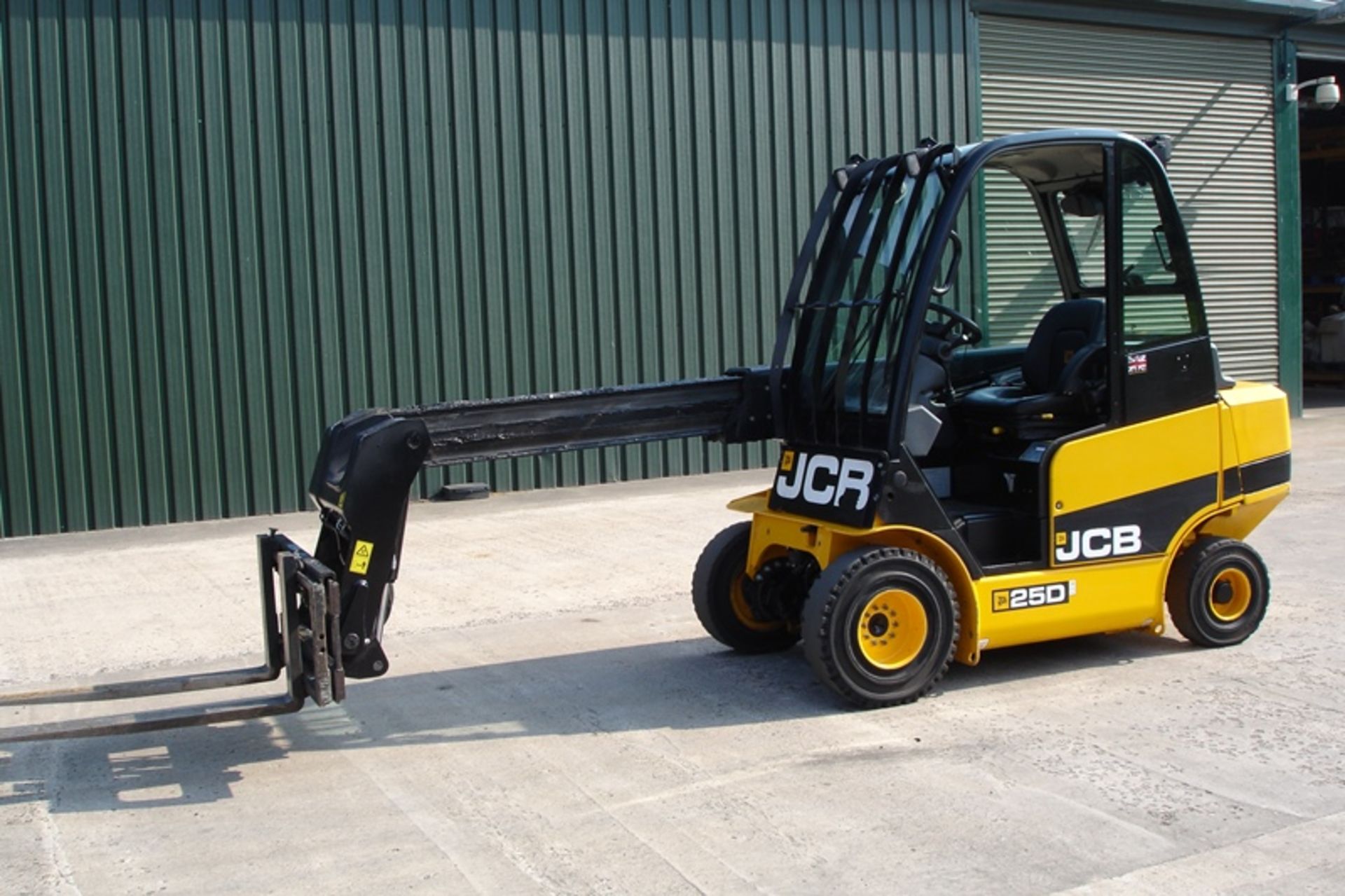 JCB TLT250D Teletruck (2012) Telescopic Forklift - Image 8 of 9