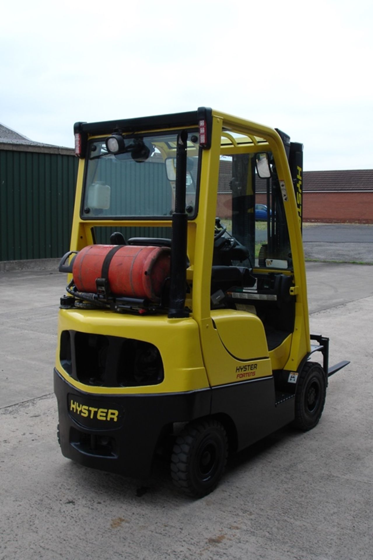 Hyster H1.8FT Forkilft (2007) - Image 3 of 6