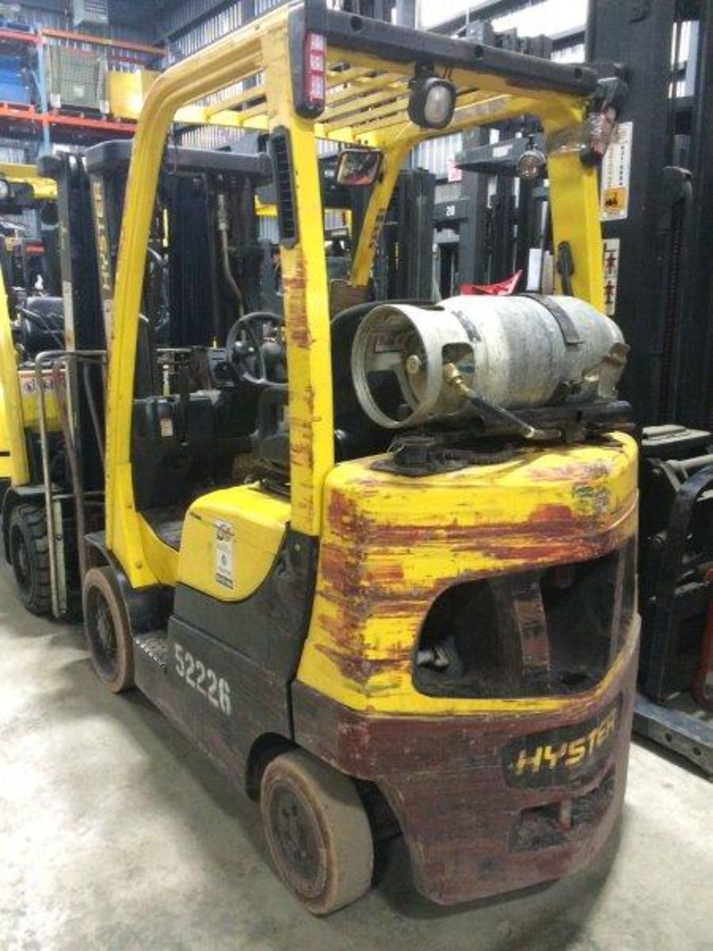 Hyster S59 Propane Lift Truck - Cap: 5000 lbs.- (30 day warranty on parts & powertrain from seller!) - Image 2 of 6