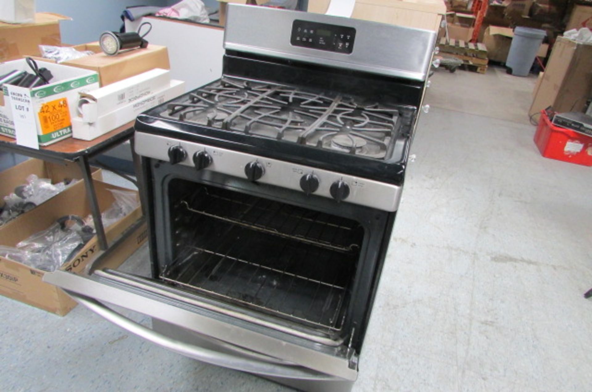 "FRIGIDAIRE" STOVE - Image 4 of 4