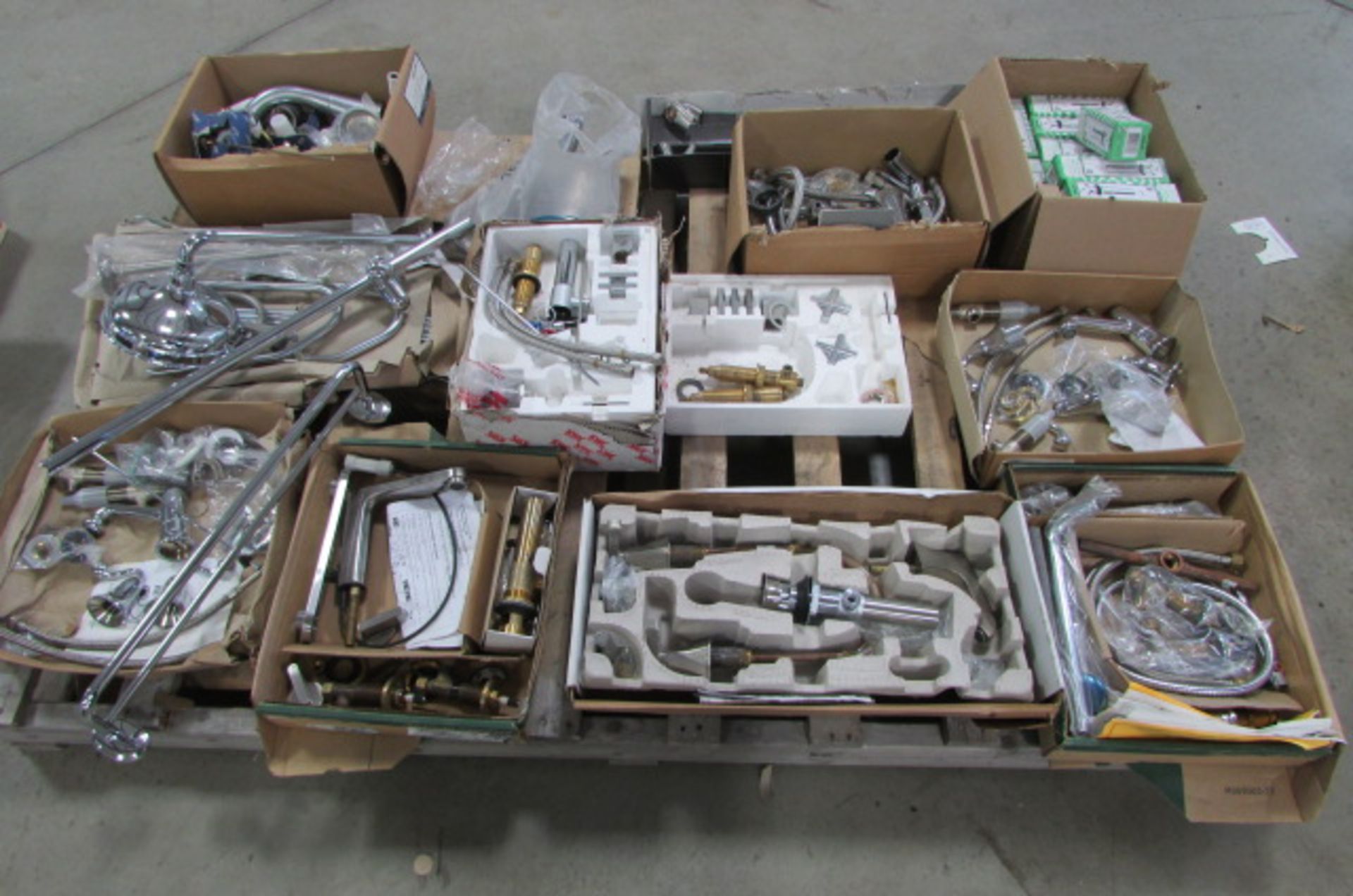 LOT: ASST FAUCETS, SHOWERHEADS, TOWEL RACK, BRASS P.O., PLUGS, CONNECTORS, ETC. - Image 2 of 2