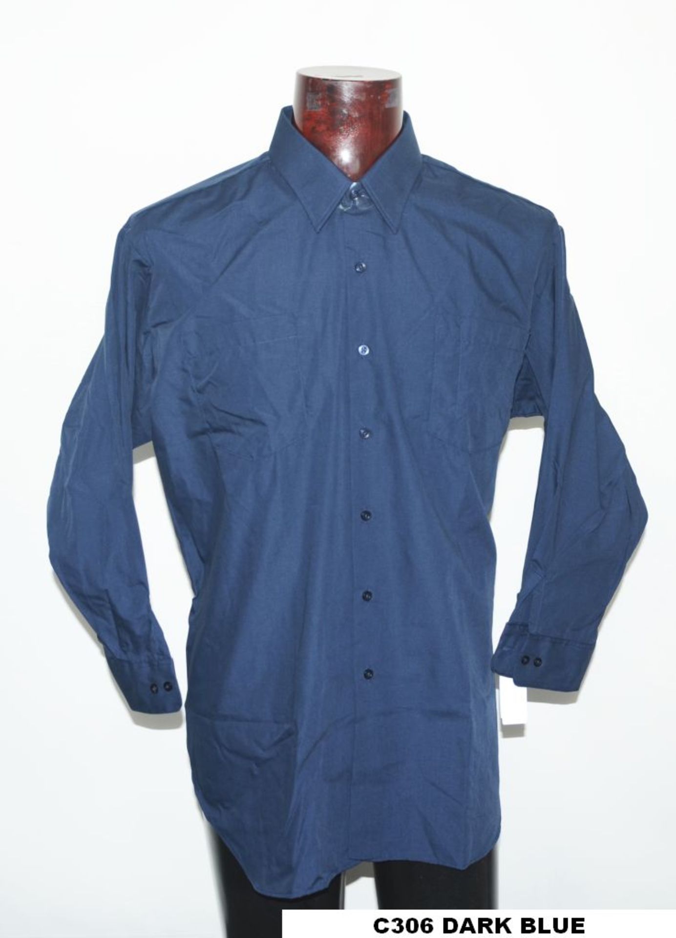 176 x Shirt L/S & S/S / Assorted blue, grey, red and tan / C306 BU