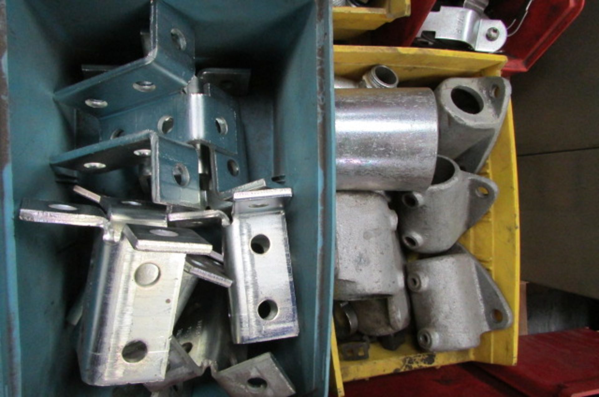 LOT: ASSORTED ELECTRICAL COMPONENTS, ALUMN. SNAP-COVERS, ASSORTED HOLD-DOWN CLAMPS & BRACKETS, GALV. - Image 5 of 8