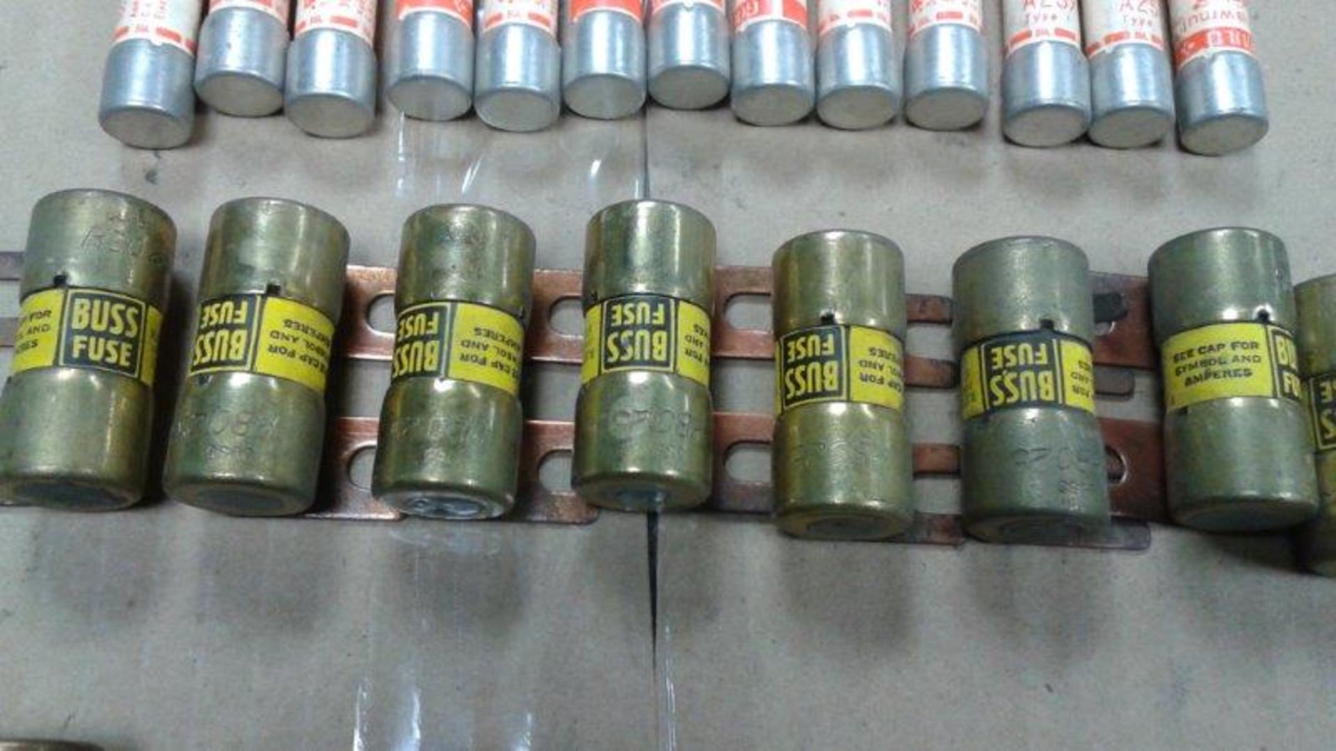 LOT: (approx.100) ASST. FUSES, (SEE PHOTOS FOR INDIVIDUAL DETAILS ( ALL TESTED & FUNCTIONAL) - Image 6 of 7