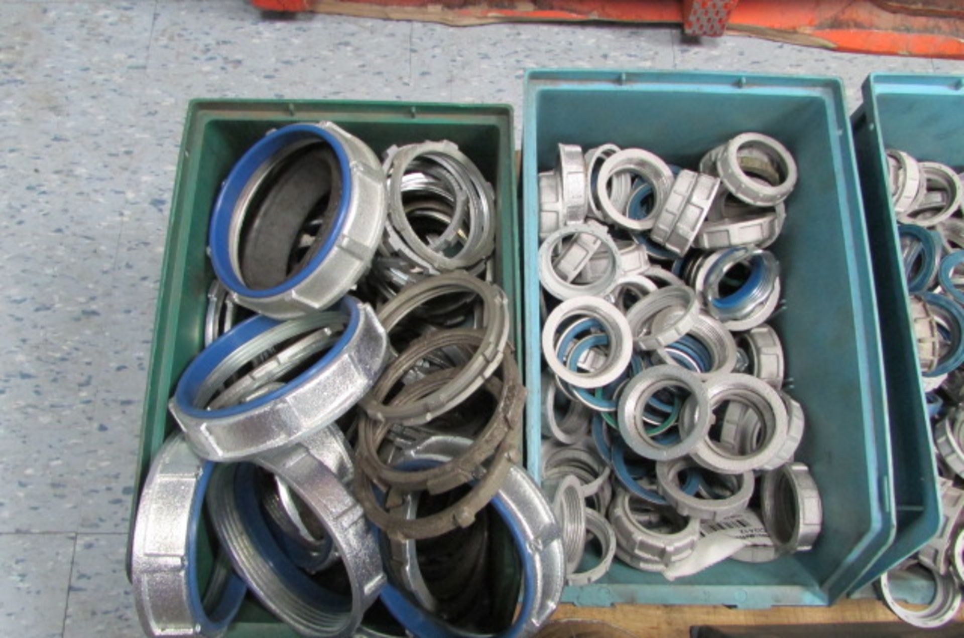 LOT: ASST. CONDUIT COMPRESSION CONNECTORS, INSULATED BUSHINGS, GALV. SCREW-TYPE CONNECTORS - Image 2 of 7