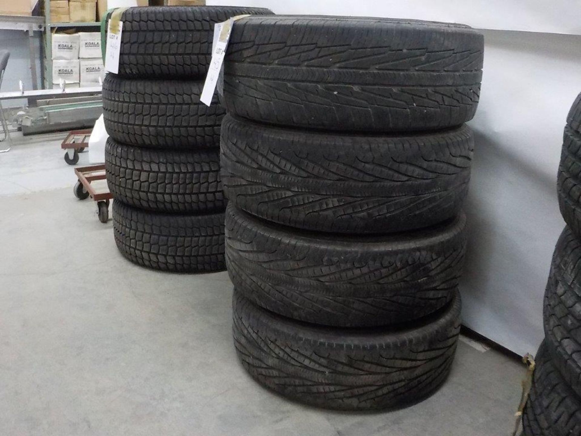 GOODYEAR ASSURANCE M+S all-season tires, P215/60/R16 (used) on rims