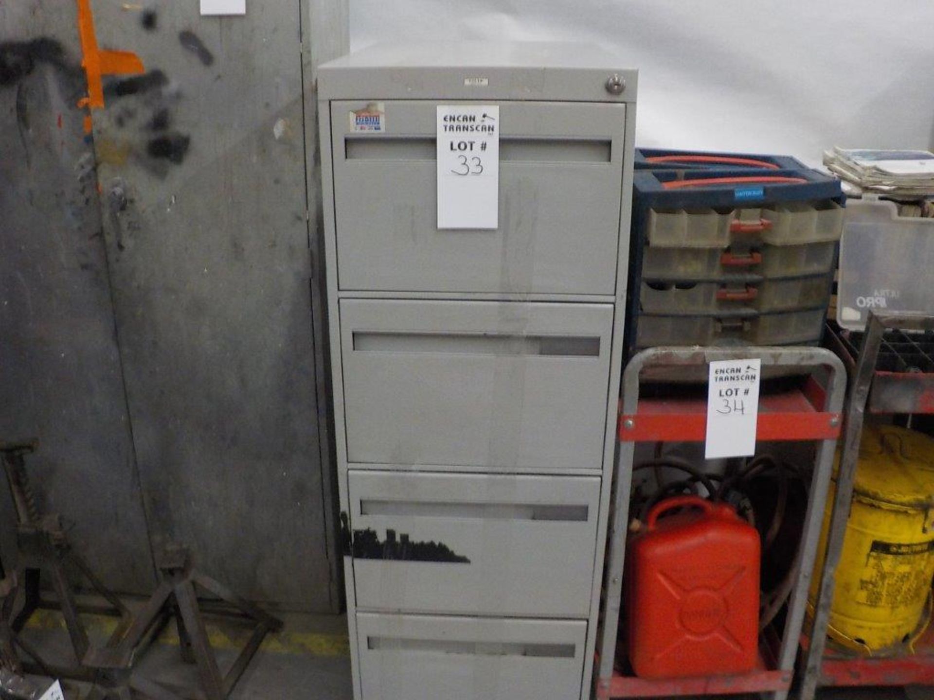 metal 4-drawer legak file cabinet