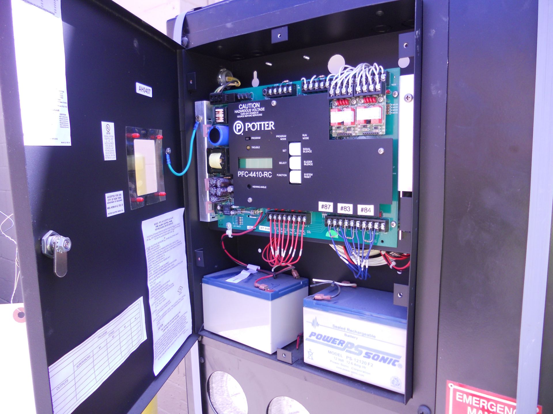 Reliable Model: A 2-1/2 Prepak Preaction Cabinet with system sensor - Image 3 of 4