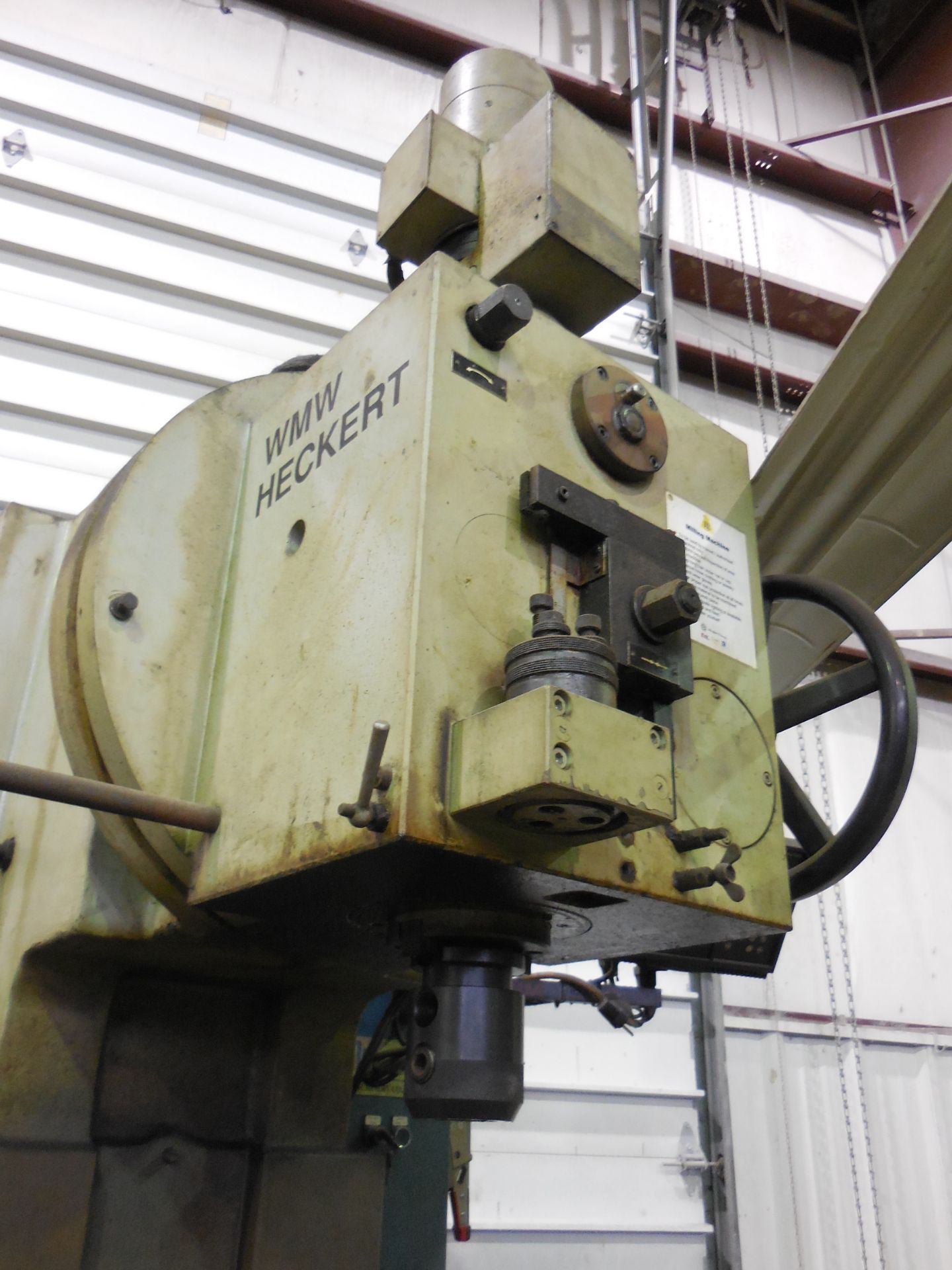 Heckert Milling Machine with digital readout; table 71" x 18" wide - Image 3 of 3