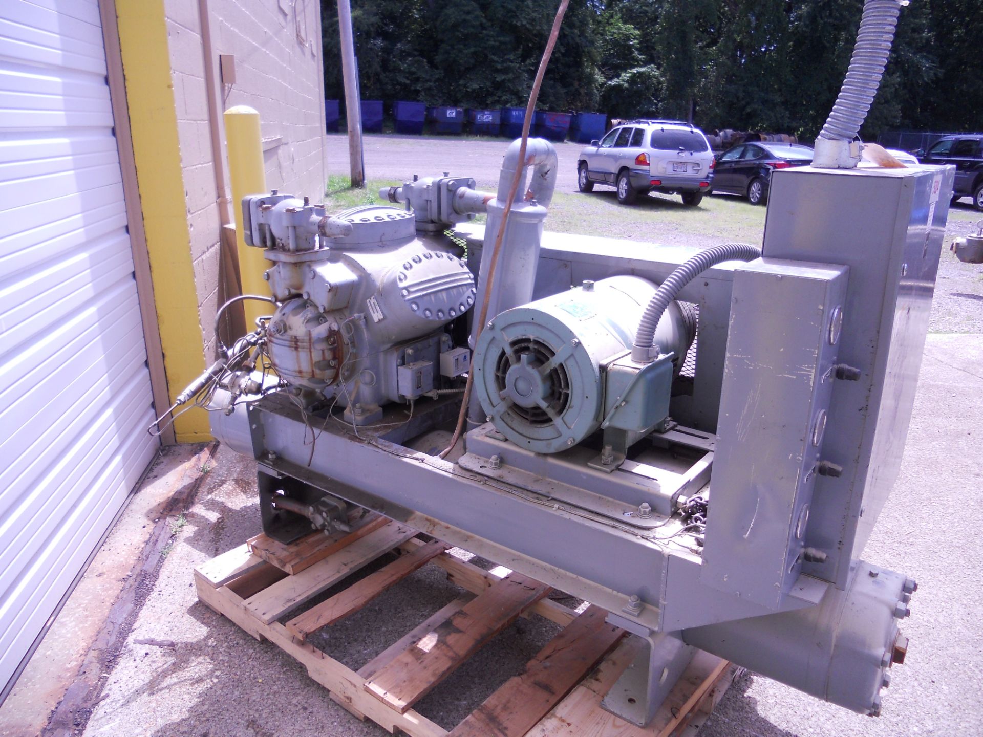 Carrier Compressor with 50HP Motor - Image 4 of 4