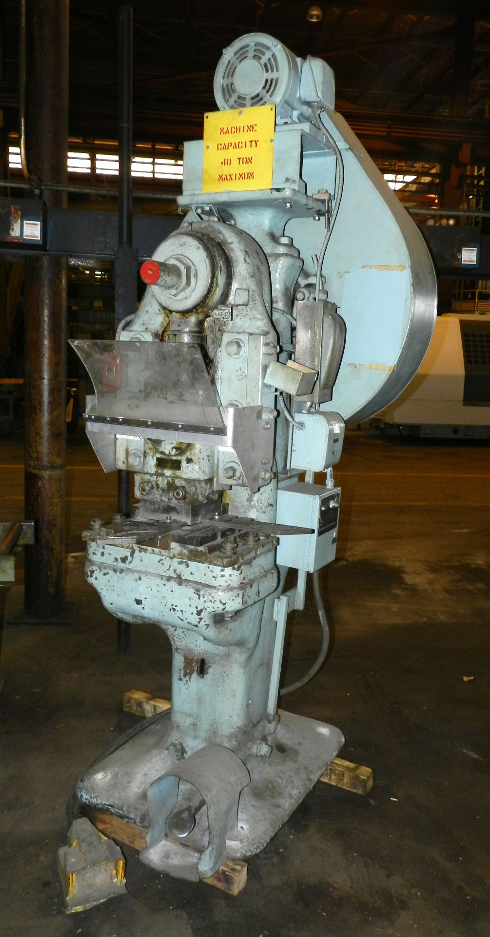 HYMAN 40 Ton Notcher Press 3HP