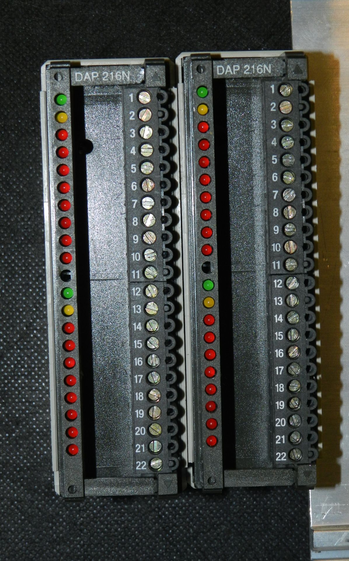 AEG Modicon PC-A984-145 CPU I/O PLC Assembly Rack - Image 5 of 11
