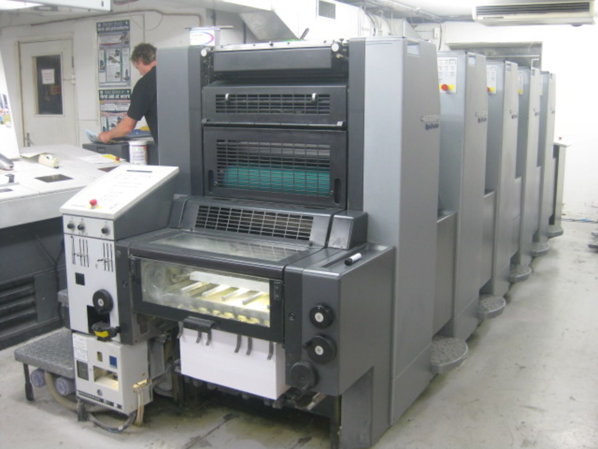 Heidelberg Five Colour Perfecting Press Model SM 52 5P3 - Image 2 of 8