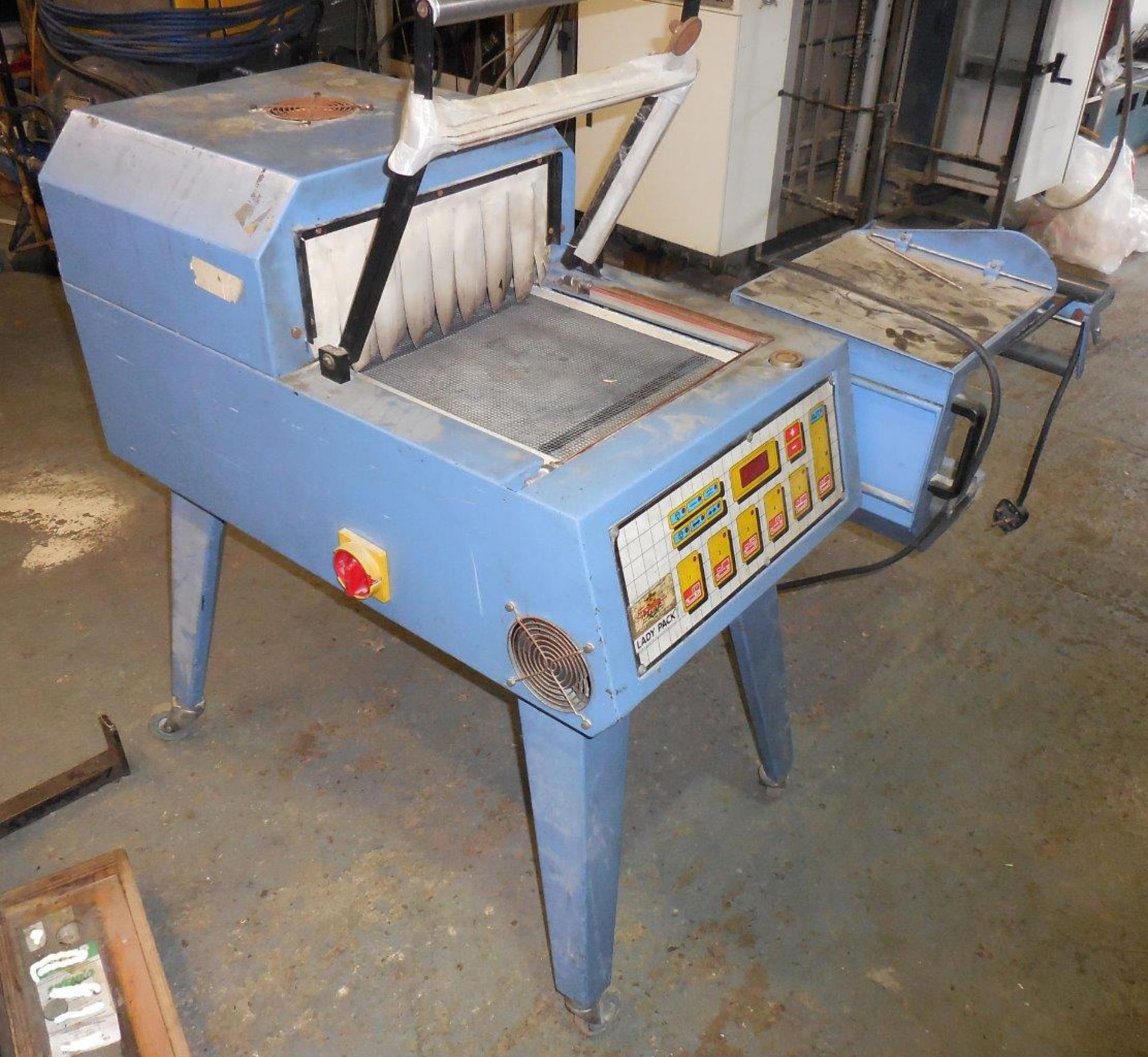 Ladypack Model N shrink wrapping machine - Image 3 of 3