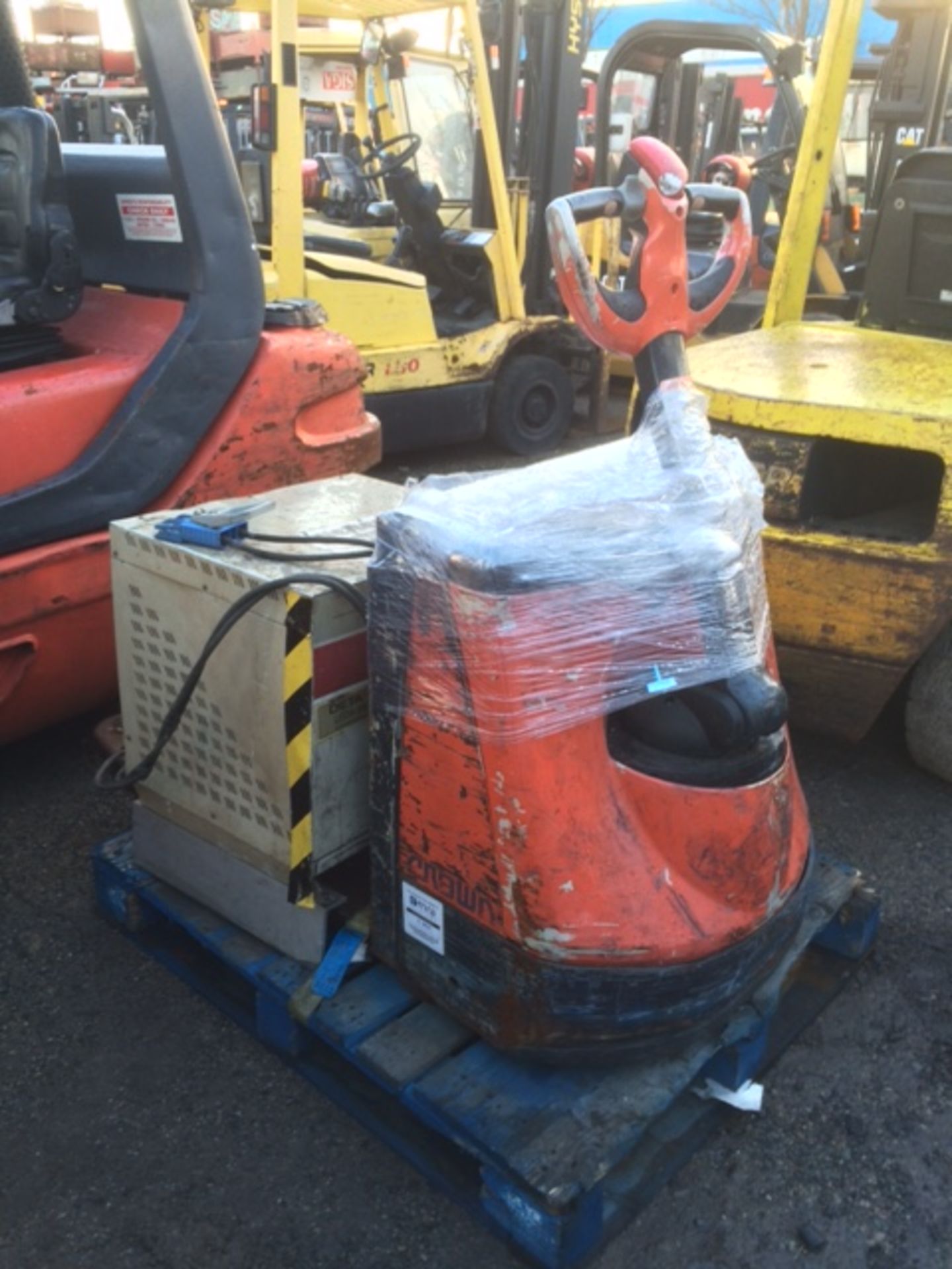 2005 Crown powered pallet truck