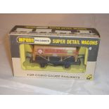 OO Gauge: A boxed Wrenn W5061 Motor Spirit tanker wagon. VG in G box. (1)