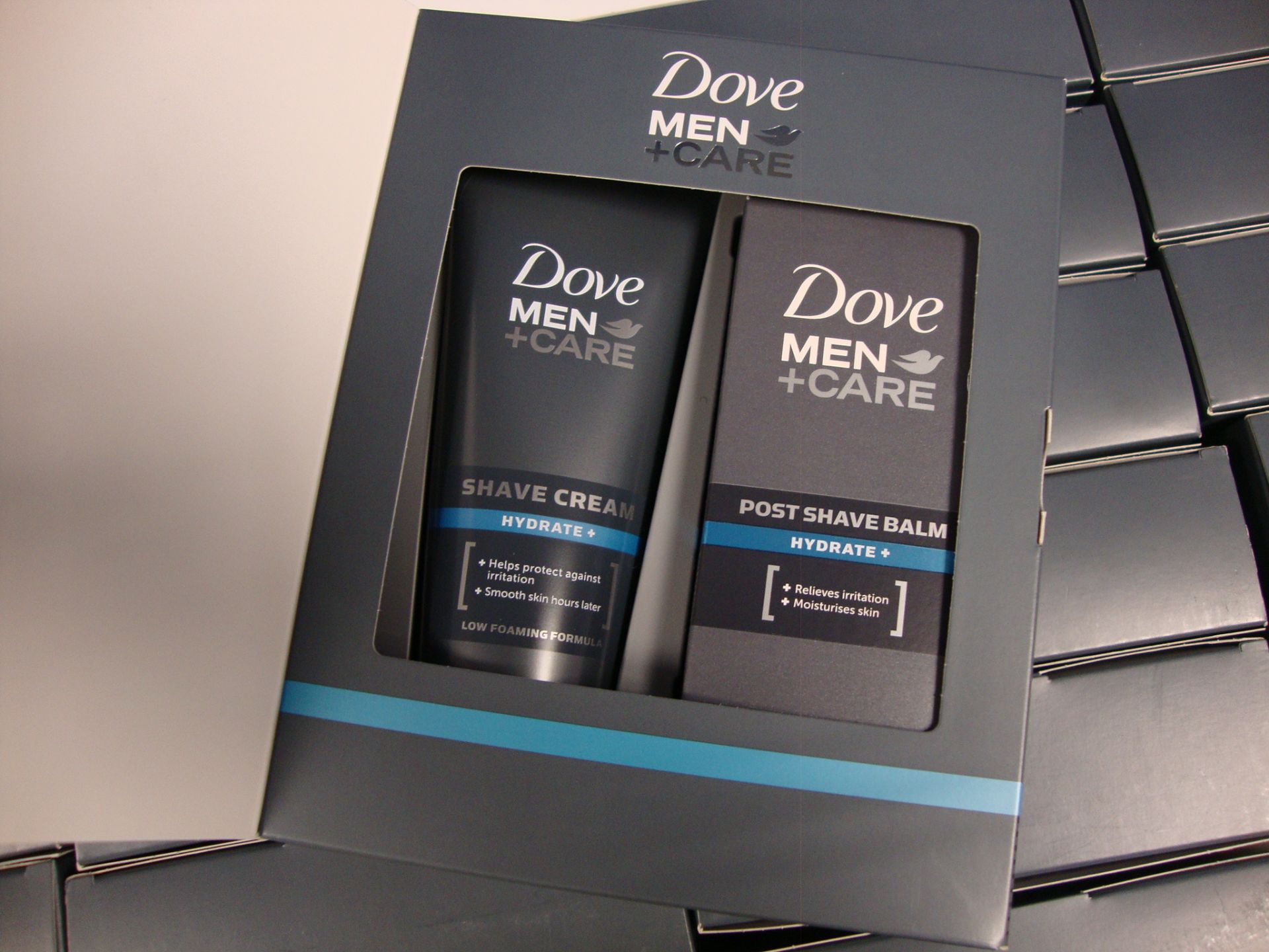 24x Dove Mens Dove Care & Shave Set Grade A - Image 3 of 4