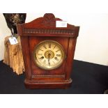 Wooden mantle clock