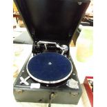 Columbia w3ind up record player