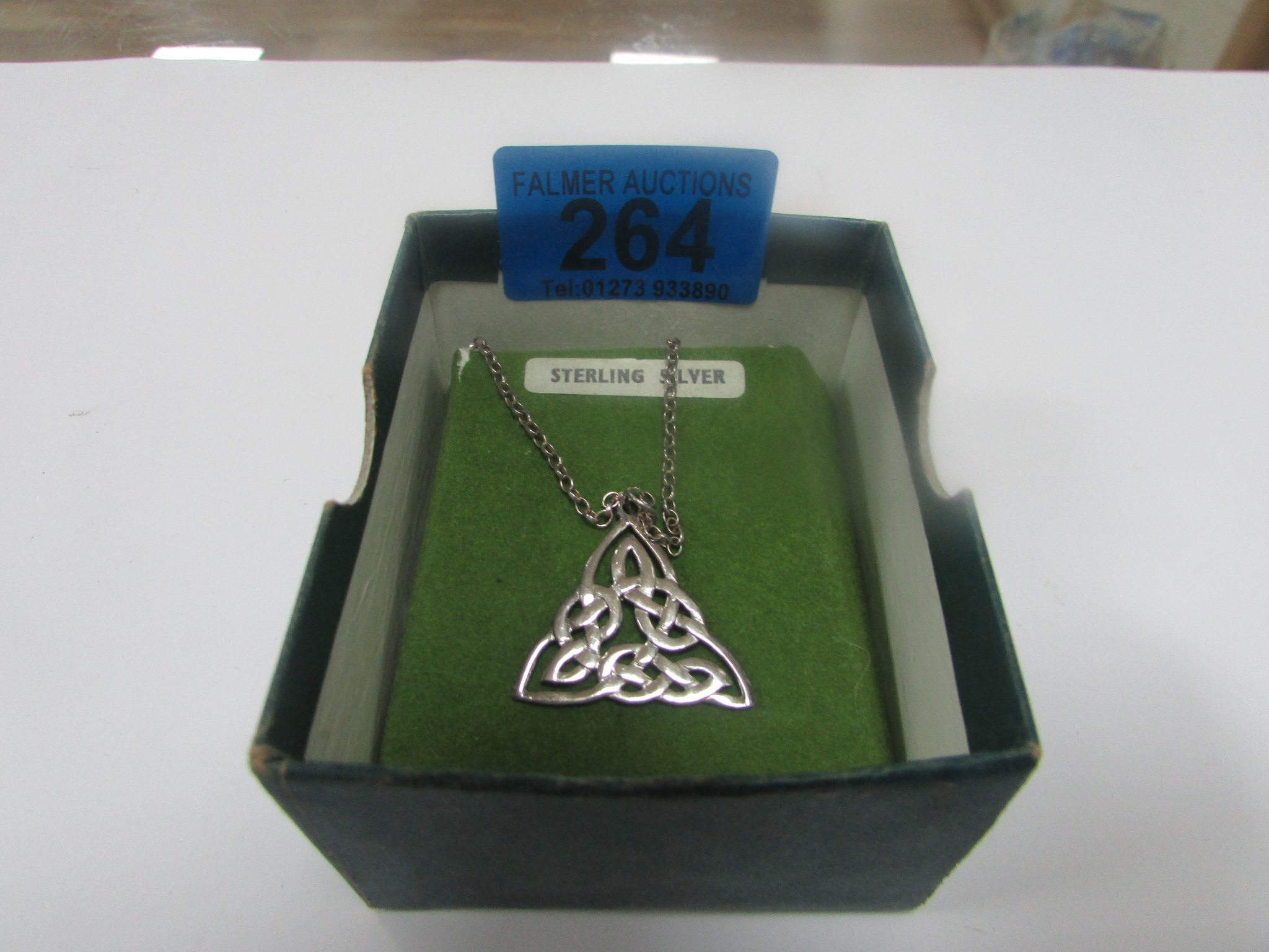 925 silver pendant and chain