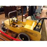 Recovery truck pedal car