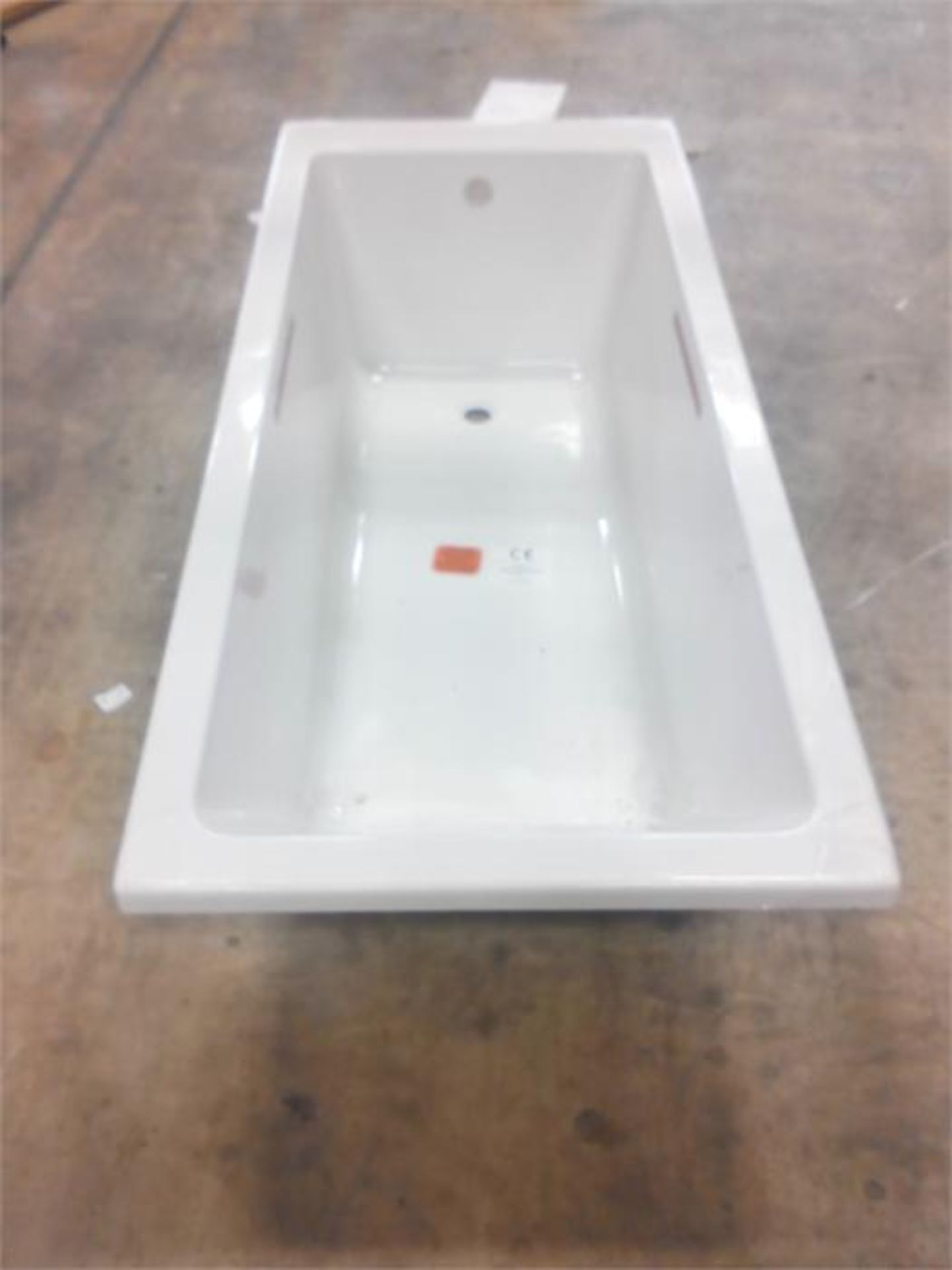 1600x700 singled acrylic bath - Image 2 of 5