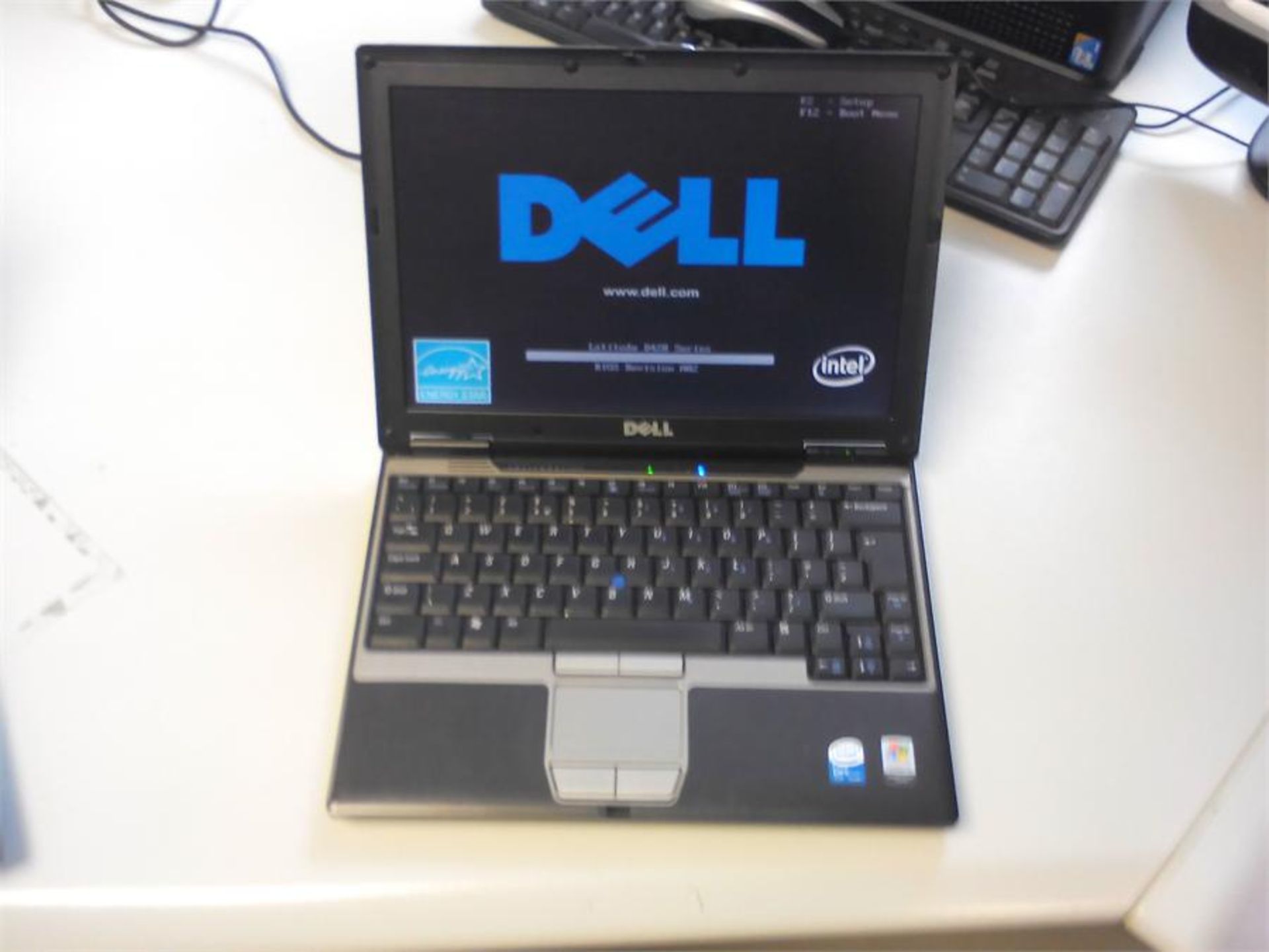 Dell D420 Intel Core Duo 1.2Ghz 1.5Gb 80Gb EXT DVD Windows Xp Pro Installed