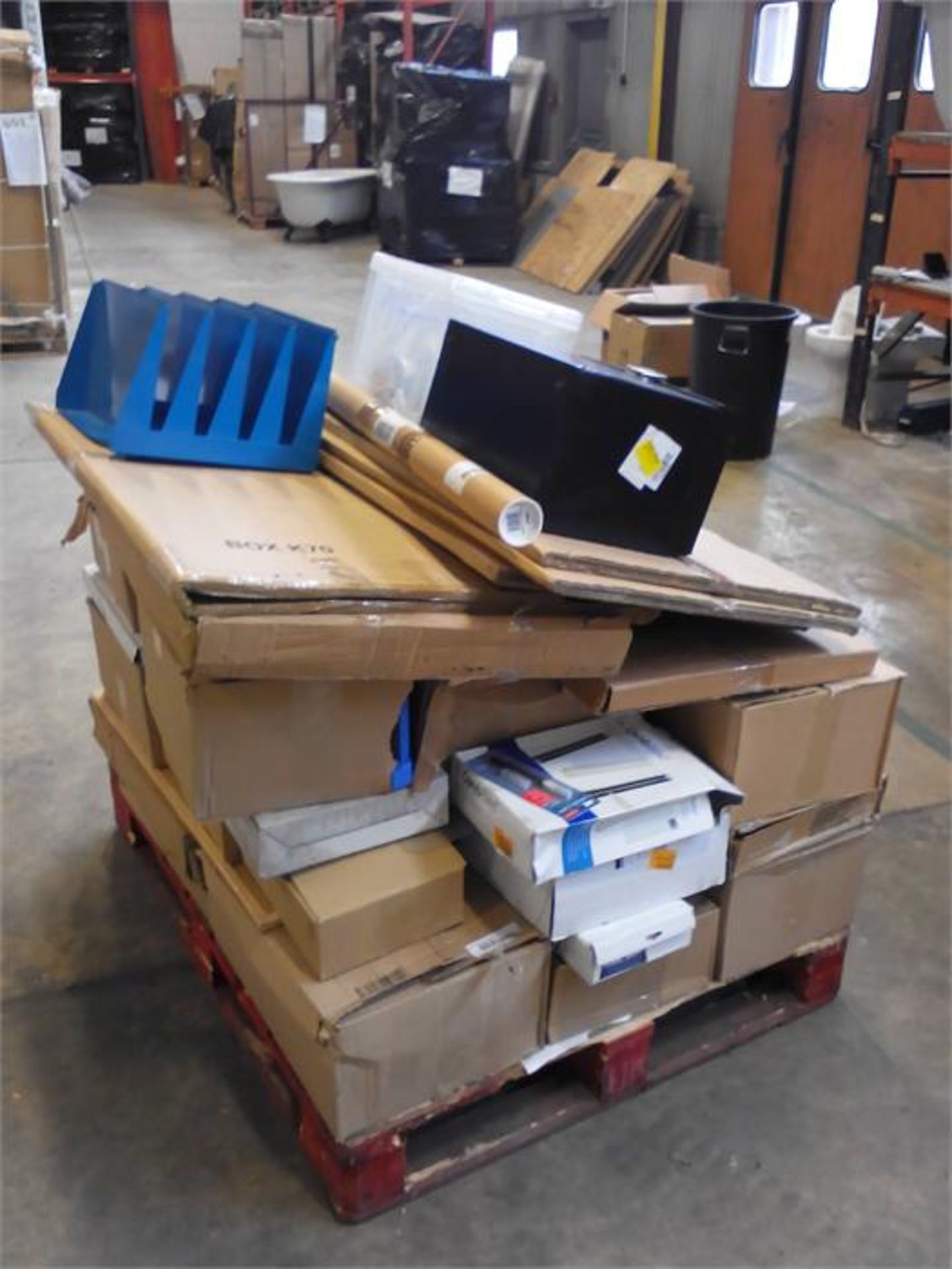 Pallet of Major Online Retailer Surplus Stock/Return OFFICE Please Click The Link To View Full