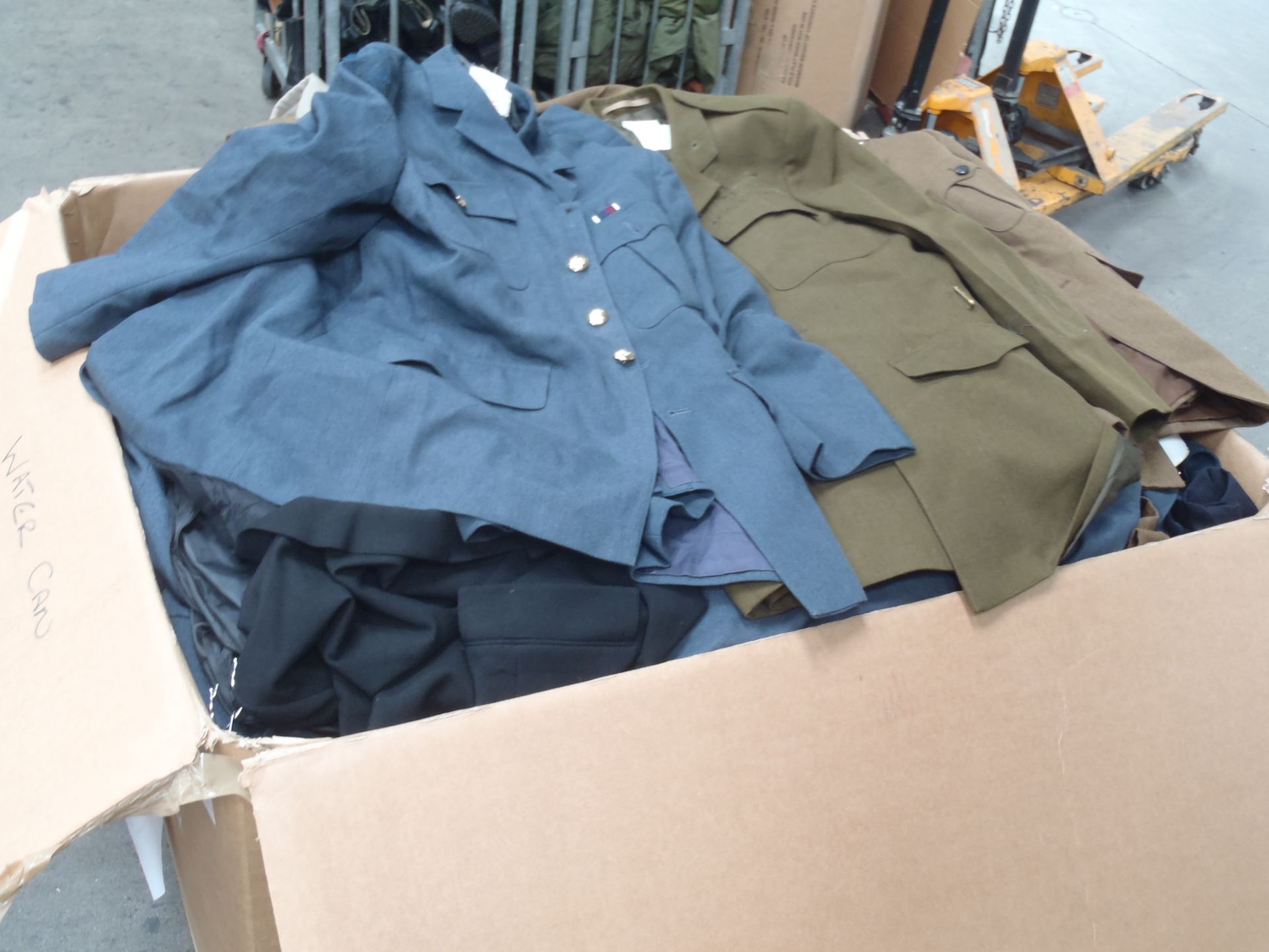 Pallet of Mix Uniform Tunics - UNGRADED- Used Condition - Image 2 of 2