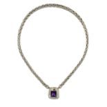 Weißgoldcollier mit Amethyst750-er Weißgold, ca. 24,4 g. Modernes Collier mit quadratischer