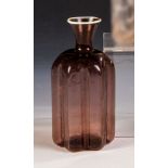 Seltenes Flasche aus violettem GlasVenedig oder Facon de Venise, 17. Jh. Im Querschnitt sternförmige