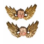 Zwei geflügelte EngelköpfeDeutschland oder Österreich, 17. Jh. Holz, geschnitzt, gefasst, bemalt,