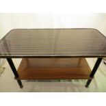 A retro, 2 tier coffee table. Approx. height: 40cm. PLEASE NOTE THAT THIS ITEM IS EXCLUDED FROM