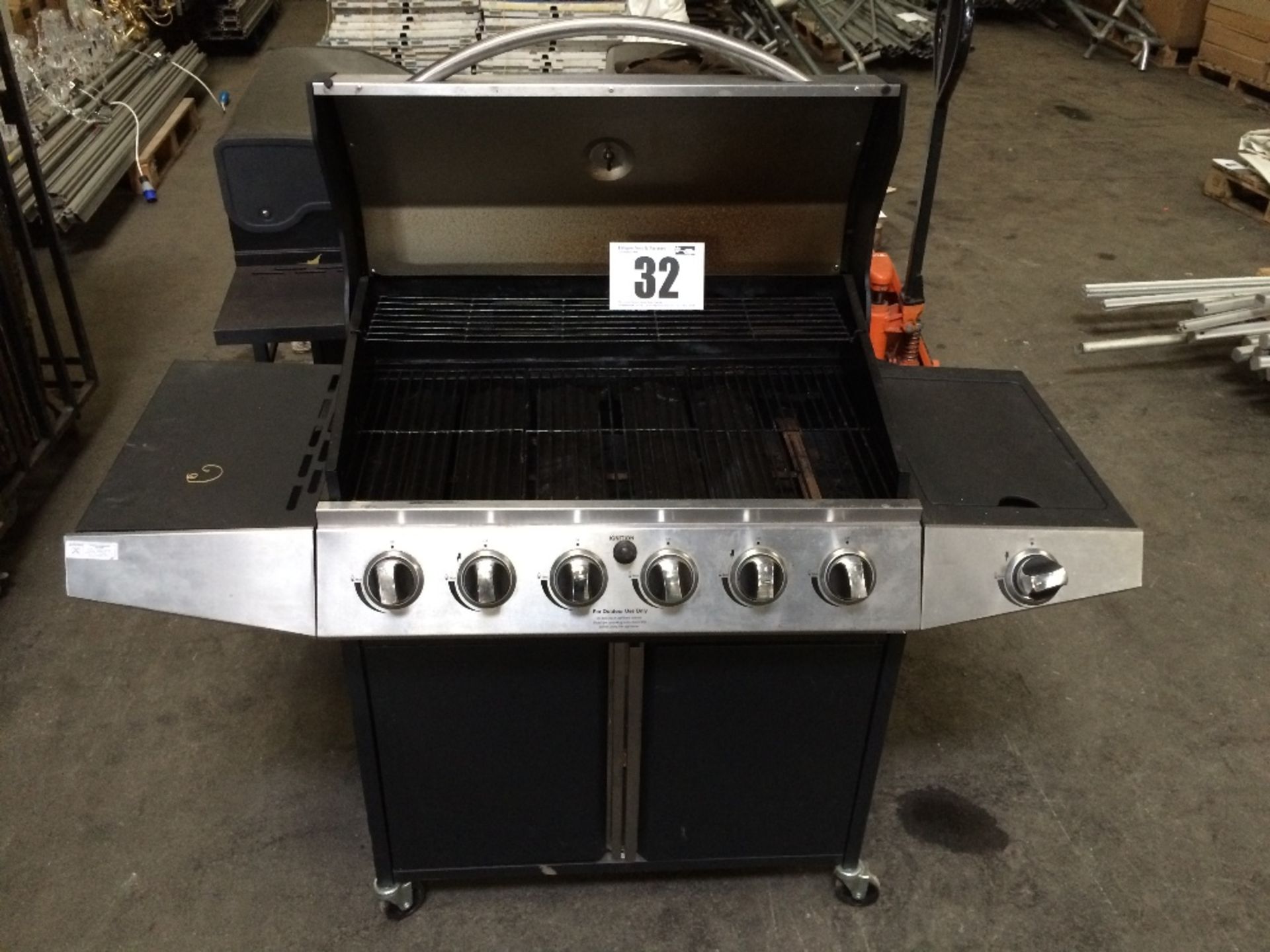 Iowa KS14005 21.08kw mobile six burner gas BBQ with stainless steel canopy and temperature gauge - - Image 2 of 2