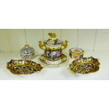A pair of Royal Crown Derby Imari pattern No.1128 trinket dishes together with pattern No.1925