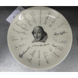 A 1960's William Shakespeare commemorative plate for the Shakespeare exhibition in 1964, with