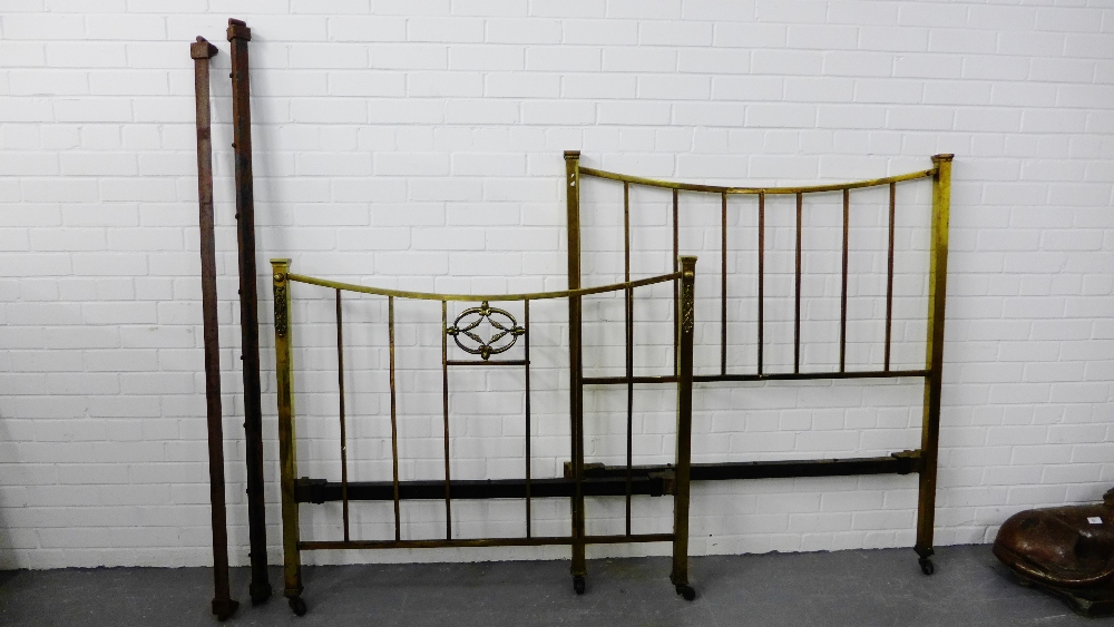 Brass double bed ends and rails, the end rail with pierced decoration, 123 x 136cm