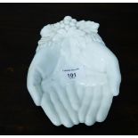 A Victorian milk glass hands dish, 20 x 15cm