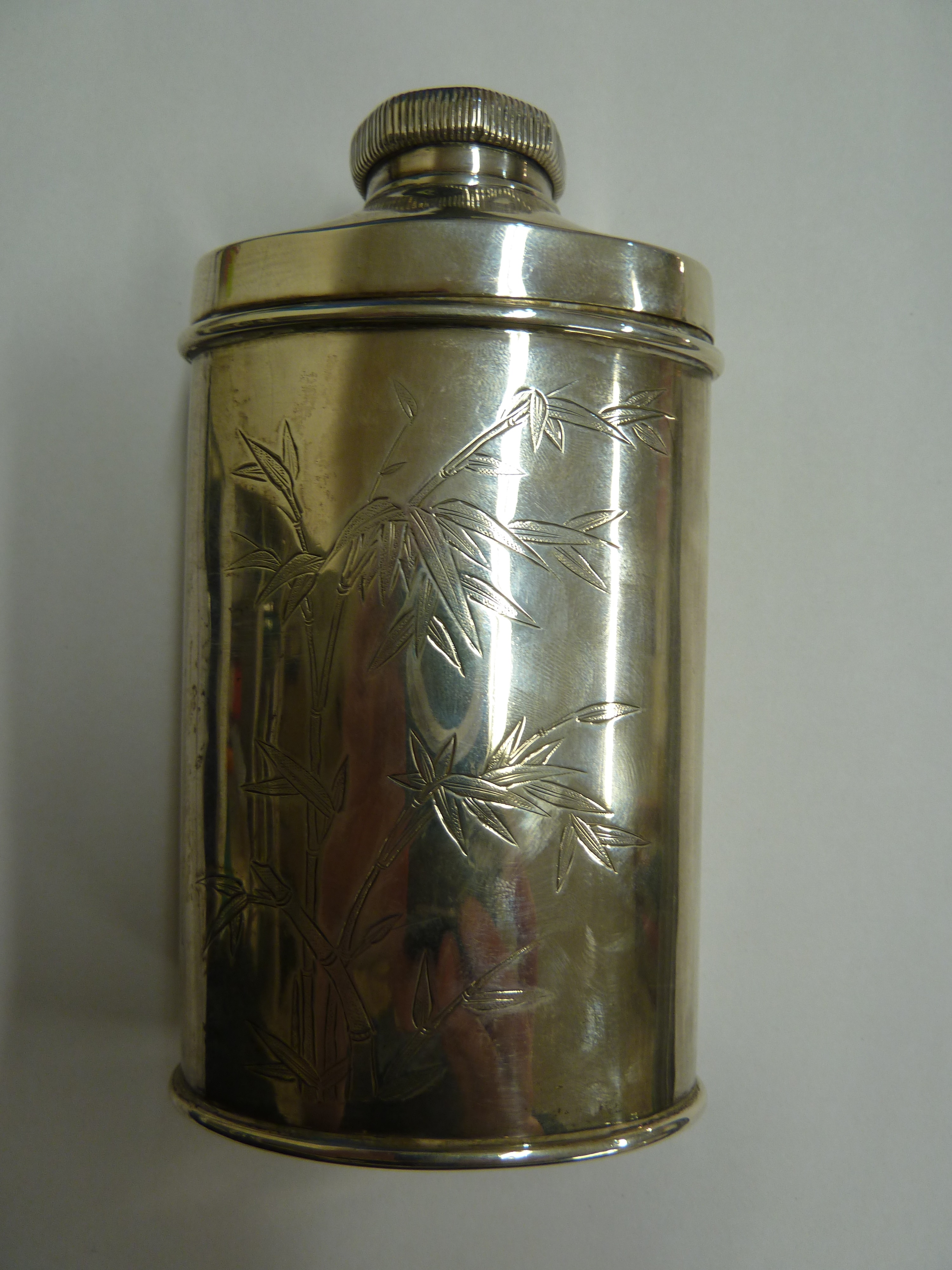 An early 20thC Wang Hing Chinese silver talcum powder dispenser, engraved with bamboo shoots - Image 3 of 9