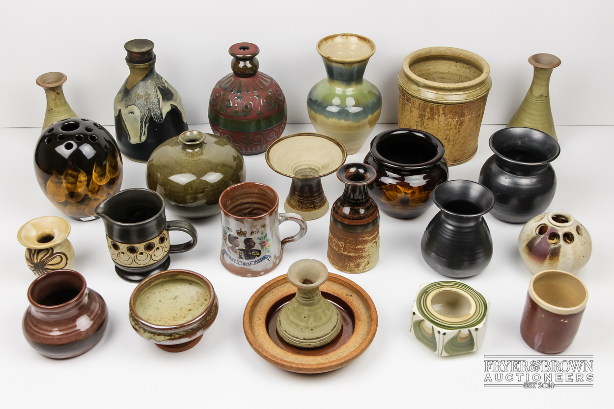 A group of studio pottery, including items marked Aylesford and Dunster (qty)