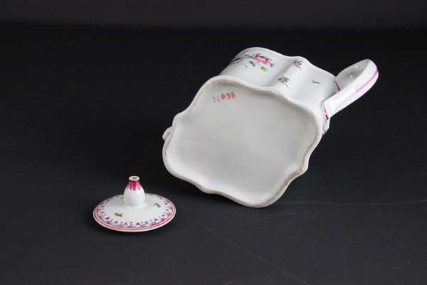 Newhall Porcelain teapot and cover, pattern N298, painted in famille colours with floral sprays on a - Image 3 of 3