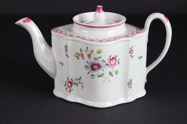 Newhall Porcelain teapot and cover, pattern N298, painted in famille colours with floral sprays on a