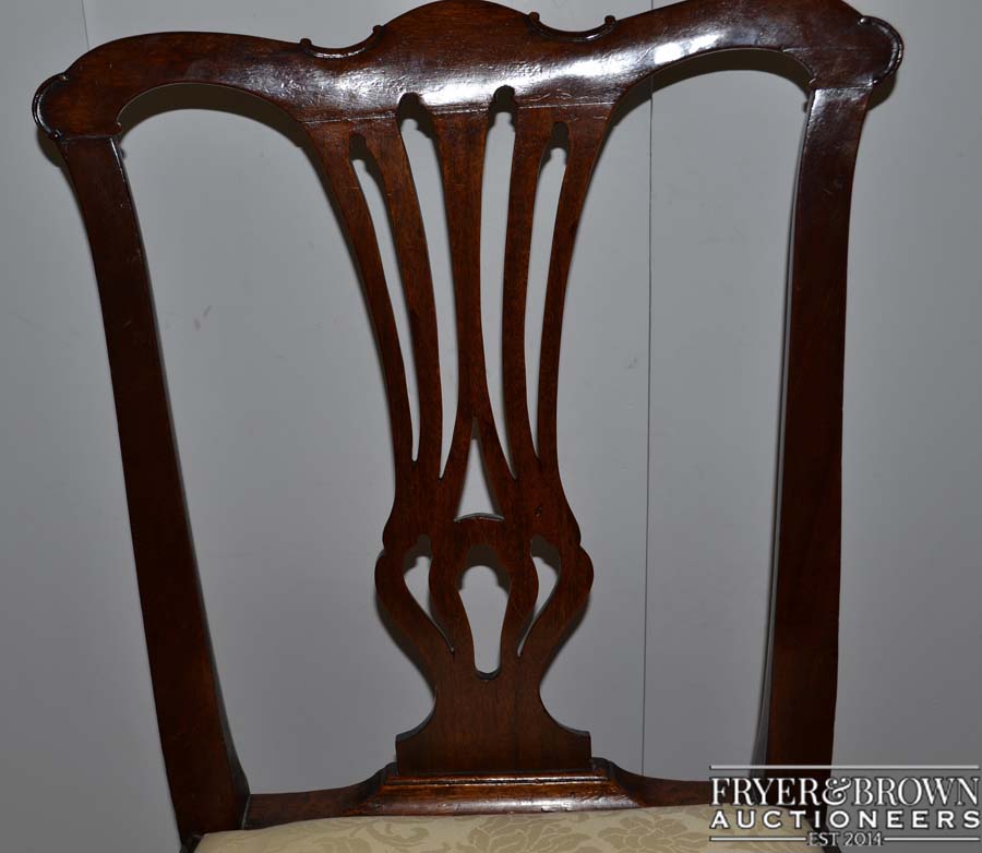 A Georgian mahogany Hepplewhite design side chair, pierced vase form back splat, drop in seat, - Image 2 of 2