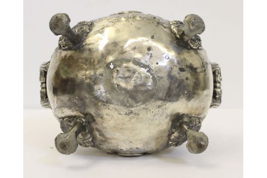 A silver plated oval footed jardinière or tureen, on four paw feet with high loop handles, 33cm - Image 4 of 4